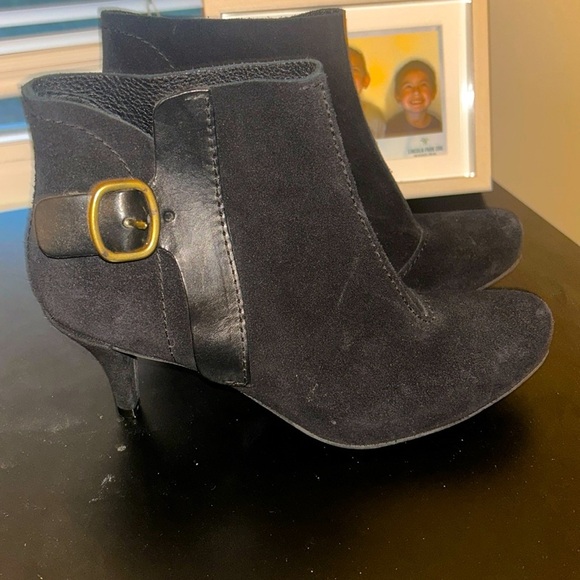 Pedro Garcia black low heel booties size 38 - Picture 2 of 11